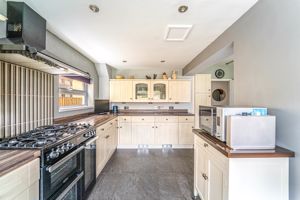 Photo 22- click for photo gallery